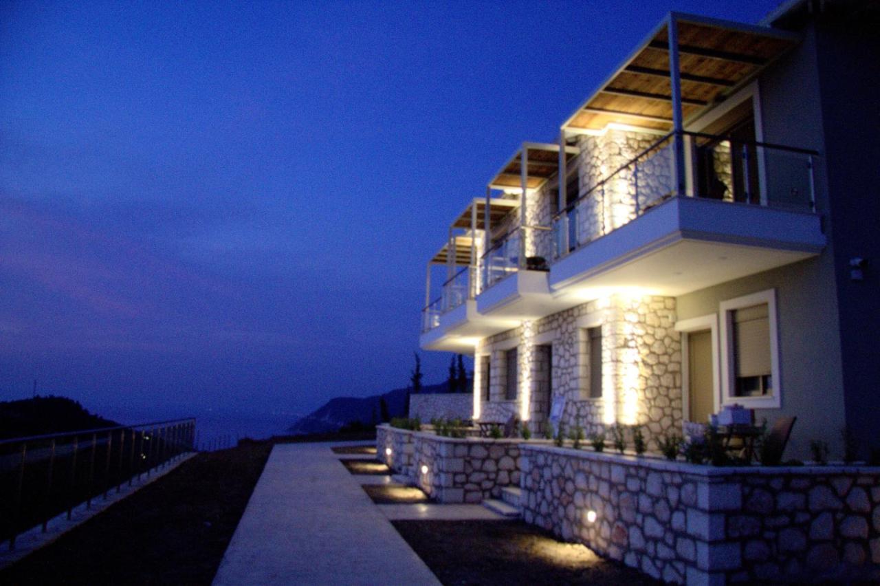 Melikiron Luxury Apartments Agios Nikitas Exterior photo